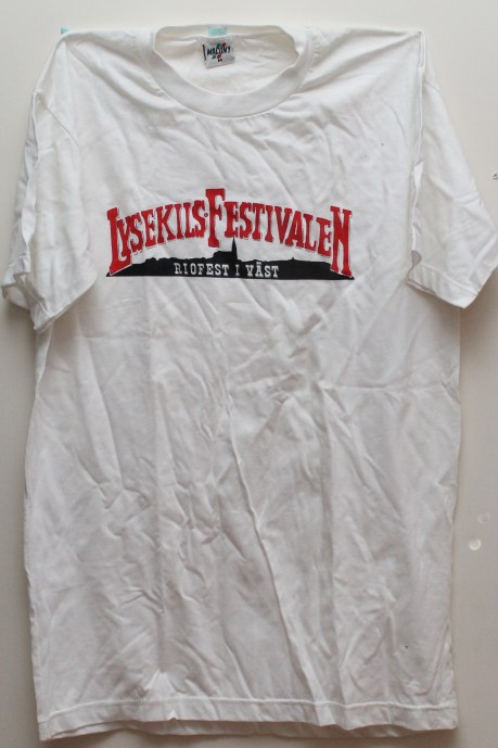 En t-tröja från åren det begav sig.