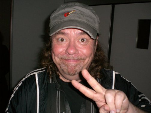 Idag får ni möta gitarristen Jonas Isacsson som bl.a. gjorde gitarr-riffet till Roxettes superhit ”The&nbsp;Look”