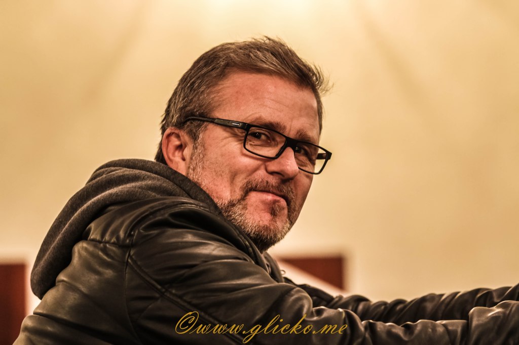 Jan Johansen berättar resan om sitt musikaliska liv genom&nbsp;åren