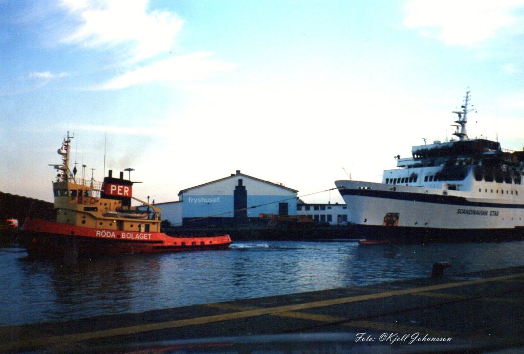 Idag är det Keith Blinkfyr som är befälhavare på Sjöfartsverkets lotsbåt, och Jörgen Hansson Smedberg som är befälhavare på Kustbevakningens fartyg KBV032 som minns katastrofen med Scandinavian&nbsp;Star