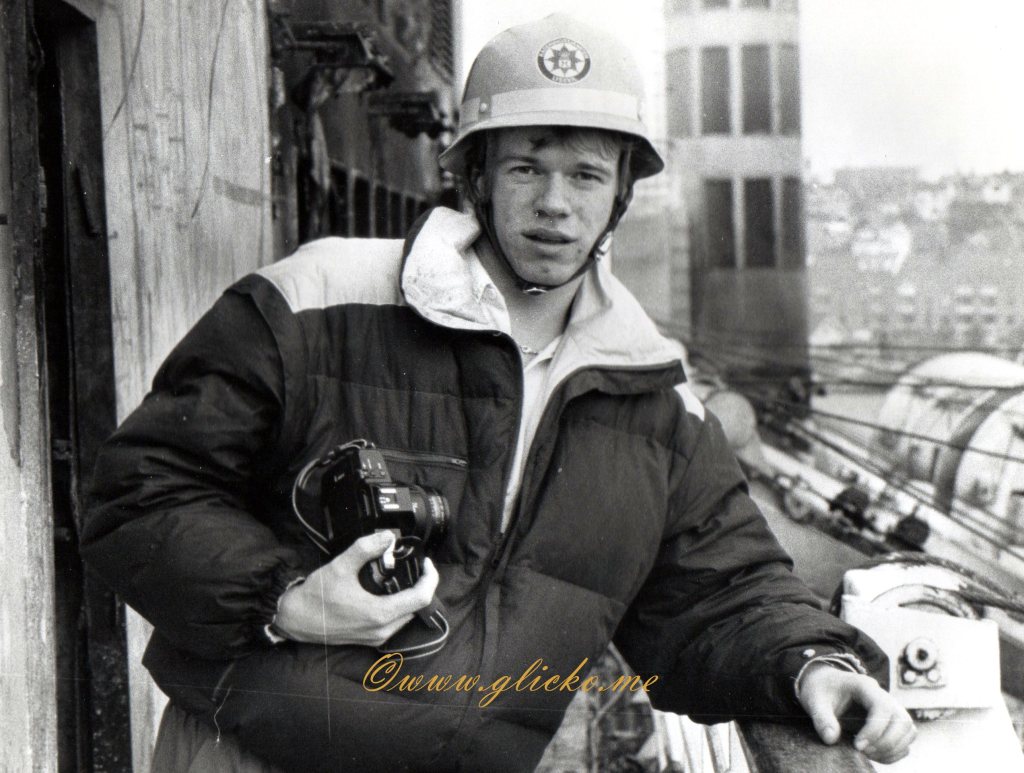 Idag är det Anders Thorén som jobbade som journalist på Lysekilsposten här i Lysekil när katastrofen med Scandinavian Star var ett&nbsp;faktum