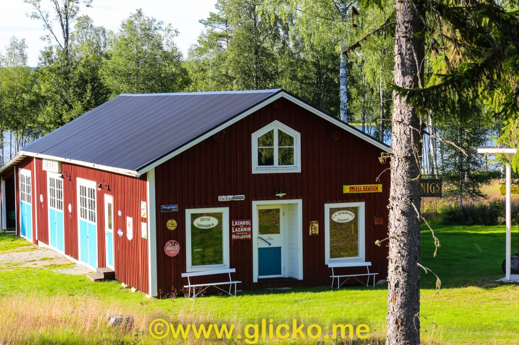 Idag får ni följa med långt in i Hälsingeskogarna till något som heter Fluren och som är en idyll i&nbsp;skogen