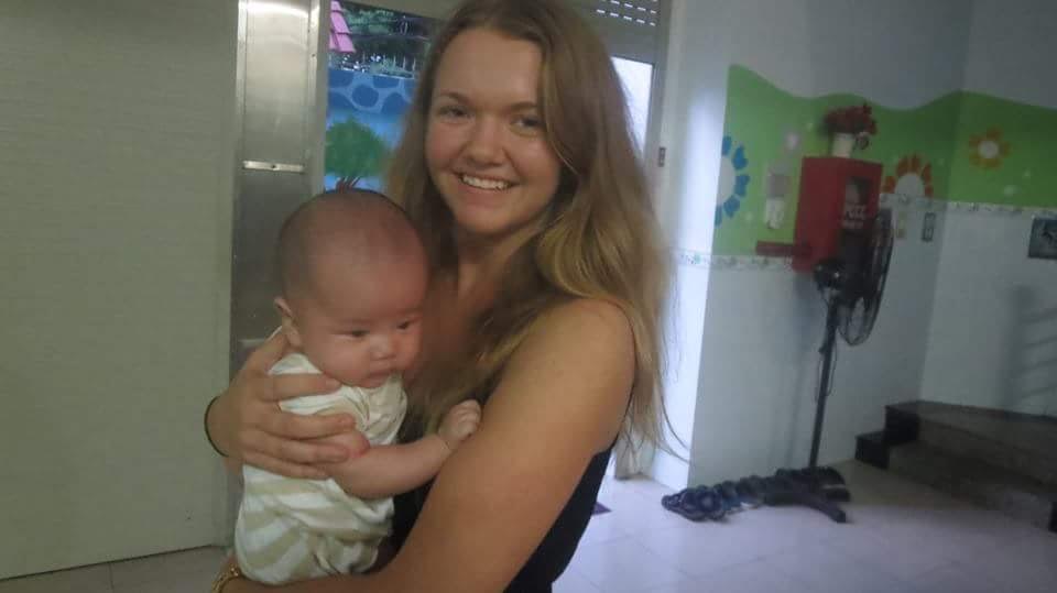 Idag får ni träffa Caroline Bergqvist från Lysekil. Hon är 19 år och har bl.a. varit i Vietnam och Indien och jobbat som&nbsp;volontär