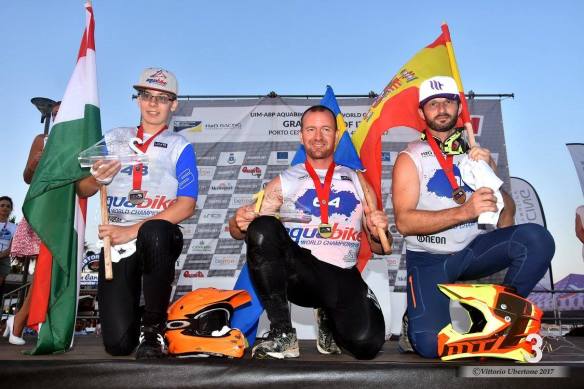 18880180_1566013716750778_7767451824153980043_o