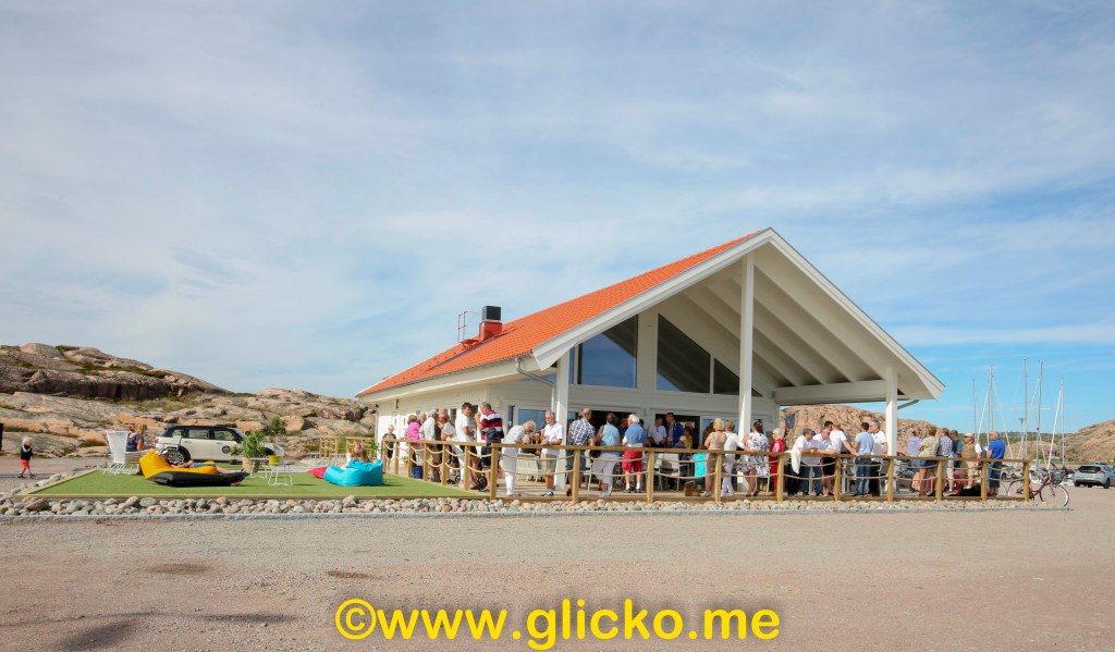 Det blev kanonsuccé när Bastevik Bar & Café hade invigningsmingel på Basteviksholmarna för sin nya restaurang och café.