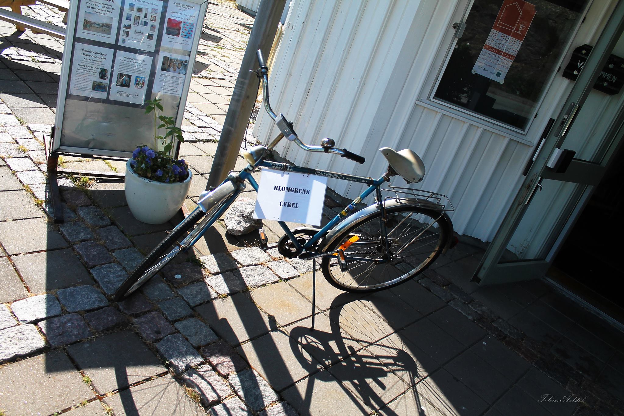 19859009_10155500485669269_885852010_o