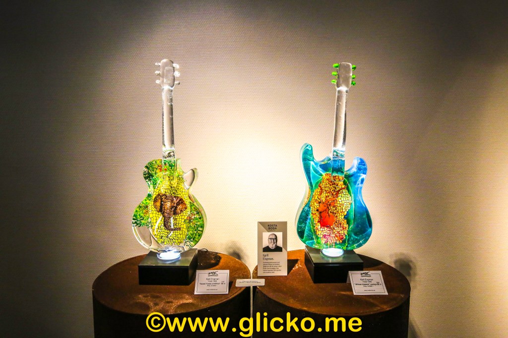 Jag var och besökte Mollbrinks Art Gallery i Kungshamn och jubileumsutställningen Kosta Boda.