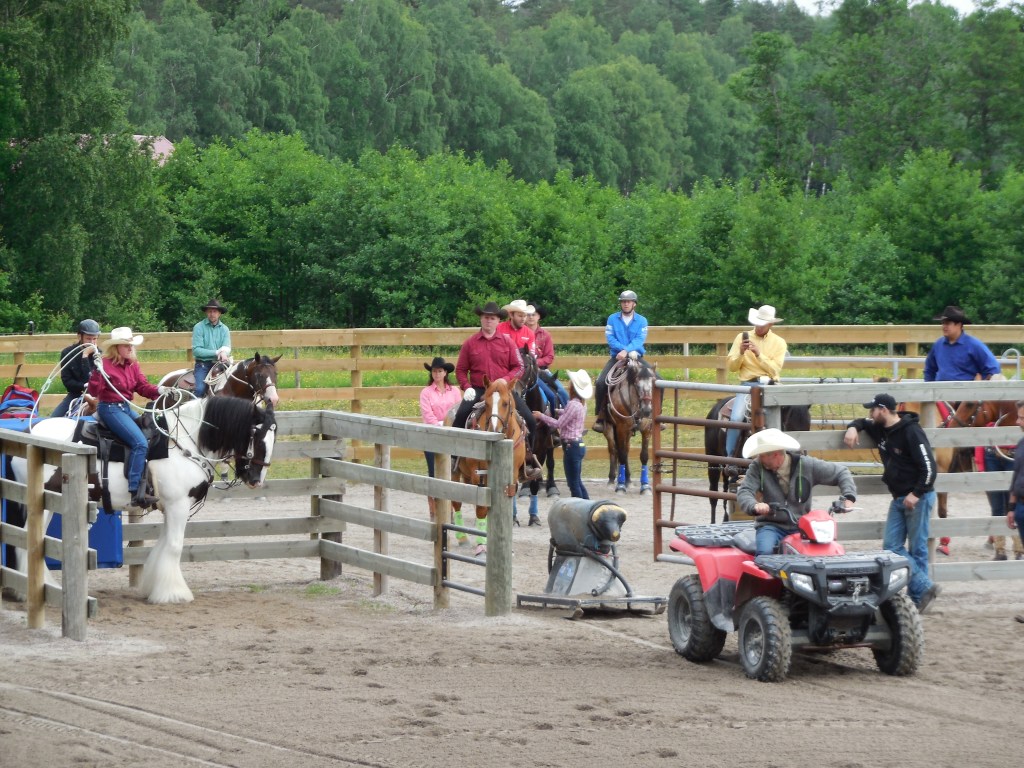 Idag får ni träffa eldsjälarna Anna och Mikael som driver Rockcarv River Ranch i Brastad