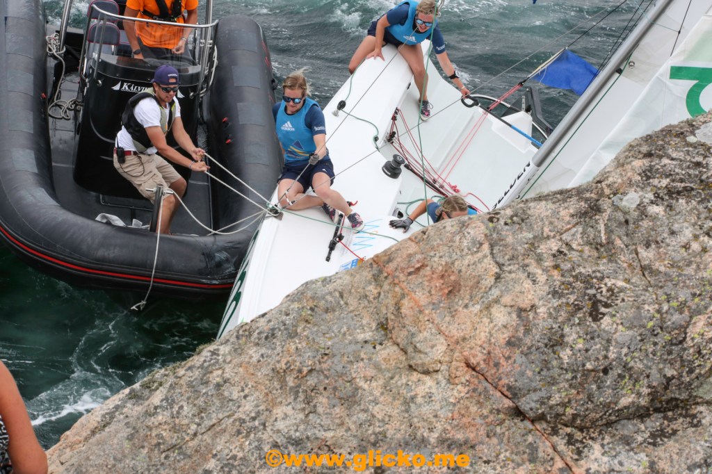 Vilken förmiddag det blev på Lysekils Women´s Match, dramatik av högsta grad när vinden ställde till&nbsp;det.
