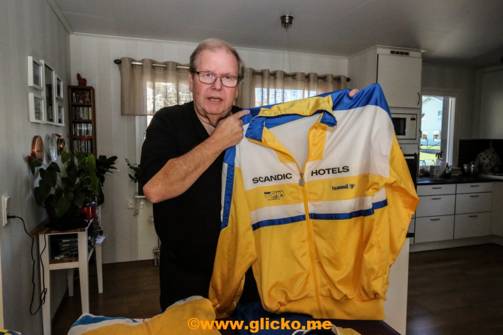 Handbollsprofilen Cerry Holmgren släpper bok