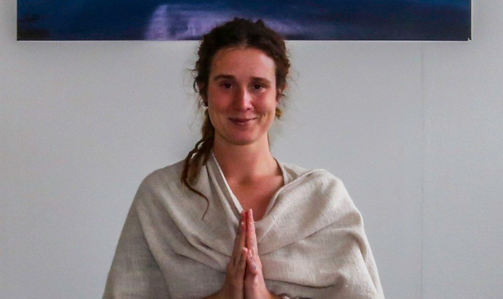 Är du nyfiken på yoga? Jag träffade Eleonor Nordwall som driver yogastudion Mandala Soul Studio här i&nbsp;Lysekil