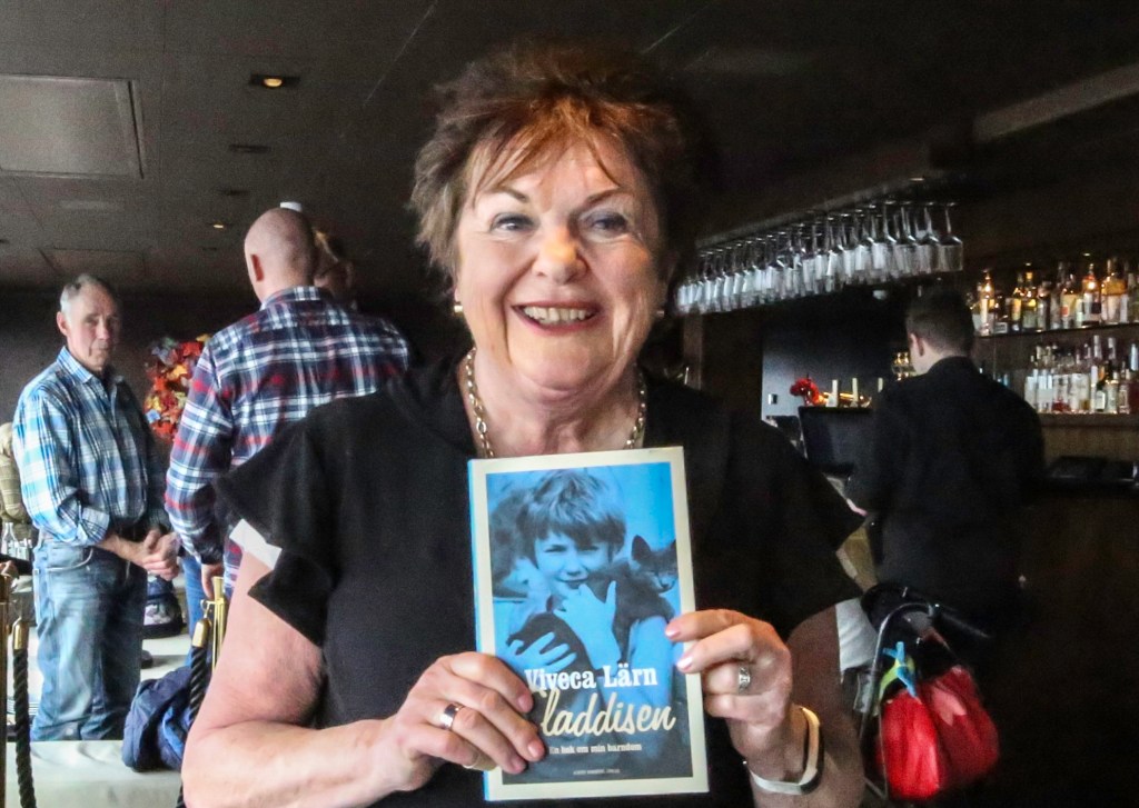 Idag säger vi stort grattis i dubbel bemärkelse till Viveca Lärn som igår fredag hade bokrelease och som idag fyller 75&nbsp;år.