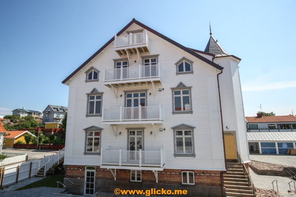 Idag på bloggen får ni mer foton från huset som totalrenoverats på Stora Kyrkogatan 6 här i Lysekil. 