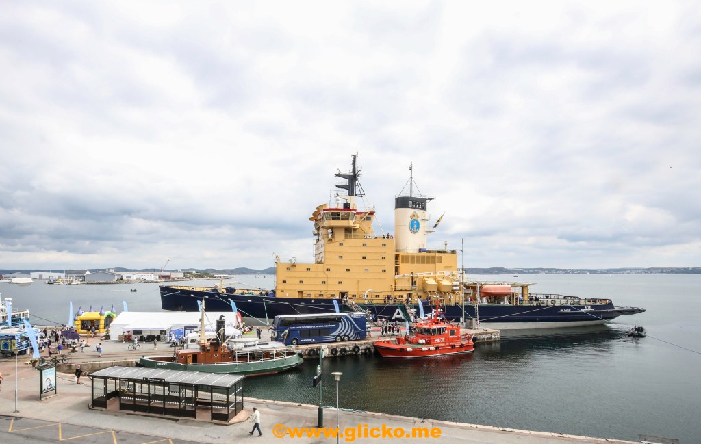 Över 2000 personer gick ombord på isbrytaren Atle vid Anderssons Kaj i Lysekil&nbsp;idag