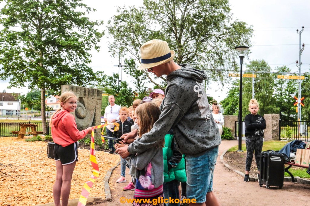 Idag invigdes den tredje centrumlekplatsen i Lysekils kommun. Idag var det Brastads tur att få en ny&nbsp;lekplats