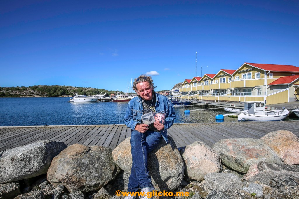 Jon Grövle med gruppen Rebel Gel har precis släppt sitt tredje album ” New days&nbsp;dawn”