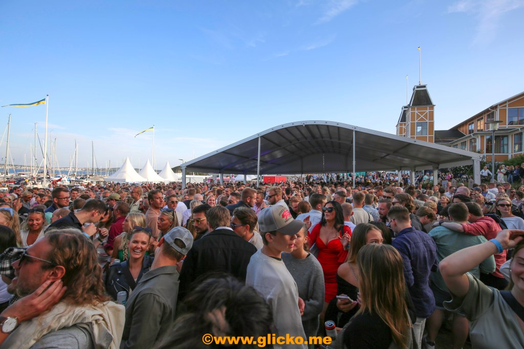 På måndag är det premiär på Kustnöjes&nbsp;Måndagsklubbar