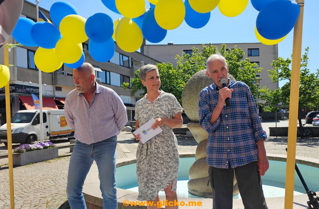 Stor bokrelease med Tomas Andersson och med invigningstal av Kommundirektör Karolina Samuelsson på Hallmans & Ekbrand i Lysekil&nbsp;idag