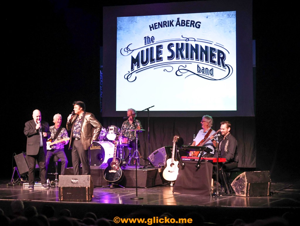 Legendarisk kväll med The Mule Skinner Band och Henrik Åberg på Östraboteatern i Uddevalla