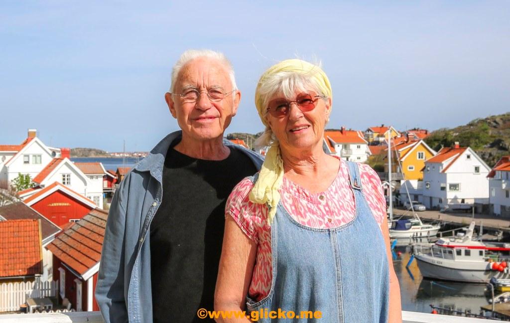 Öbarna släpper en ny cd med titeln ”Sol föder sommar, moln föder regn”