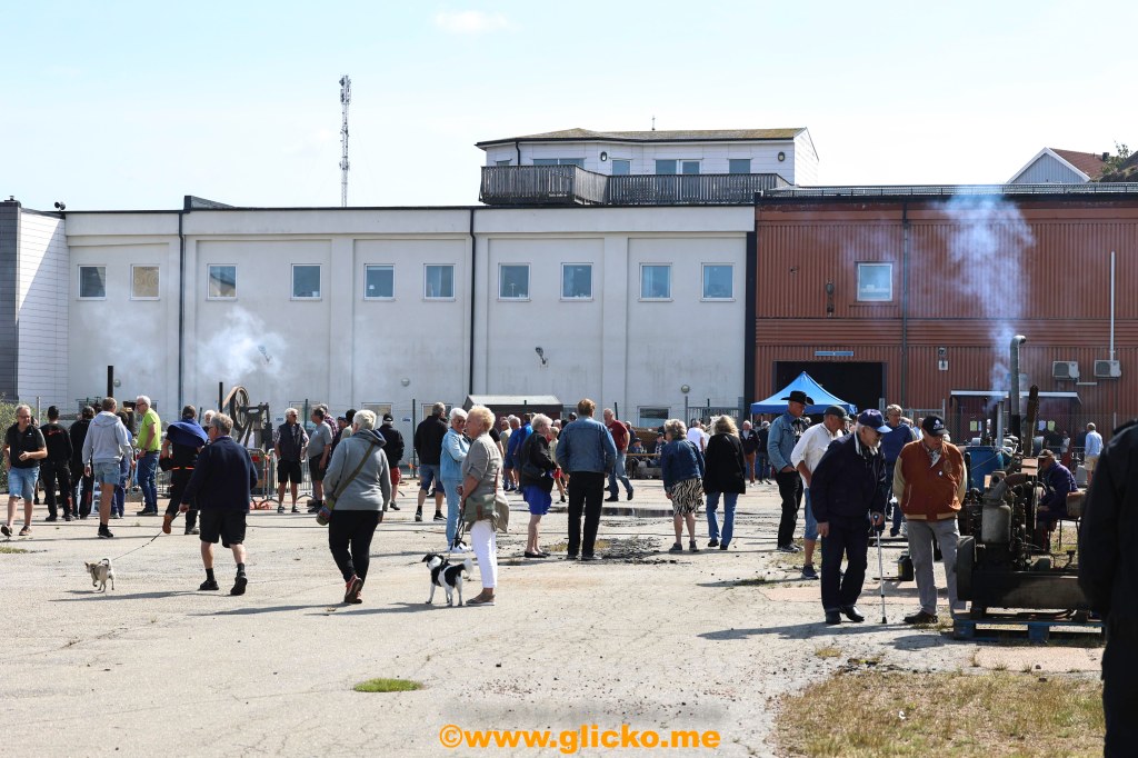 Tändkulemotorns dag lockar mycket folk till&nbsp;Lysekil