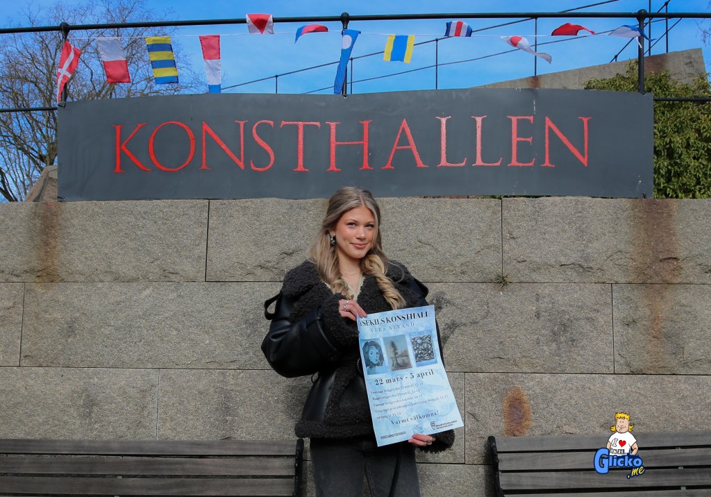 16-åriga Vera Strand ställer ut sin konst hos Lysekils Konstförening