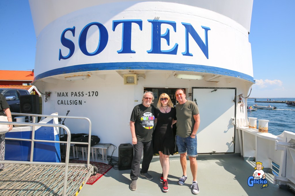 Igår var det premiär för artistkvällar på M/S Soten