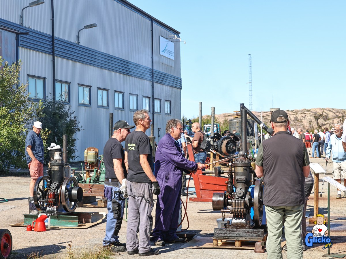 Folkfest med Tändkulemotorns dag, Musselfesten och beachhandboll i&nbsp;Ålevik