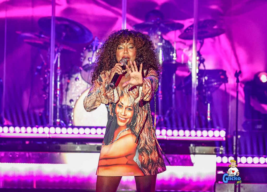 TINA AND ME – showen med LaGaylia Frazier är Simply the&nbsp;Best